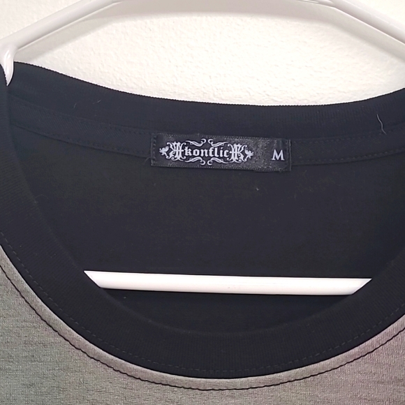 Like new Konflic graphic tee size M. - Picture 3 of 7